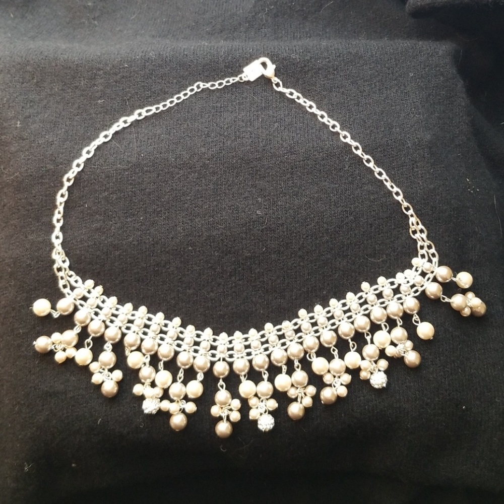 2 DAY SALE💜 Beaded Statement Necklace
